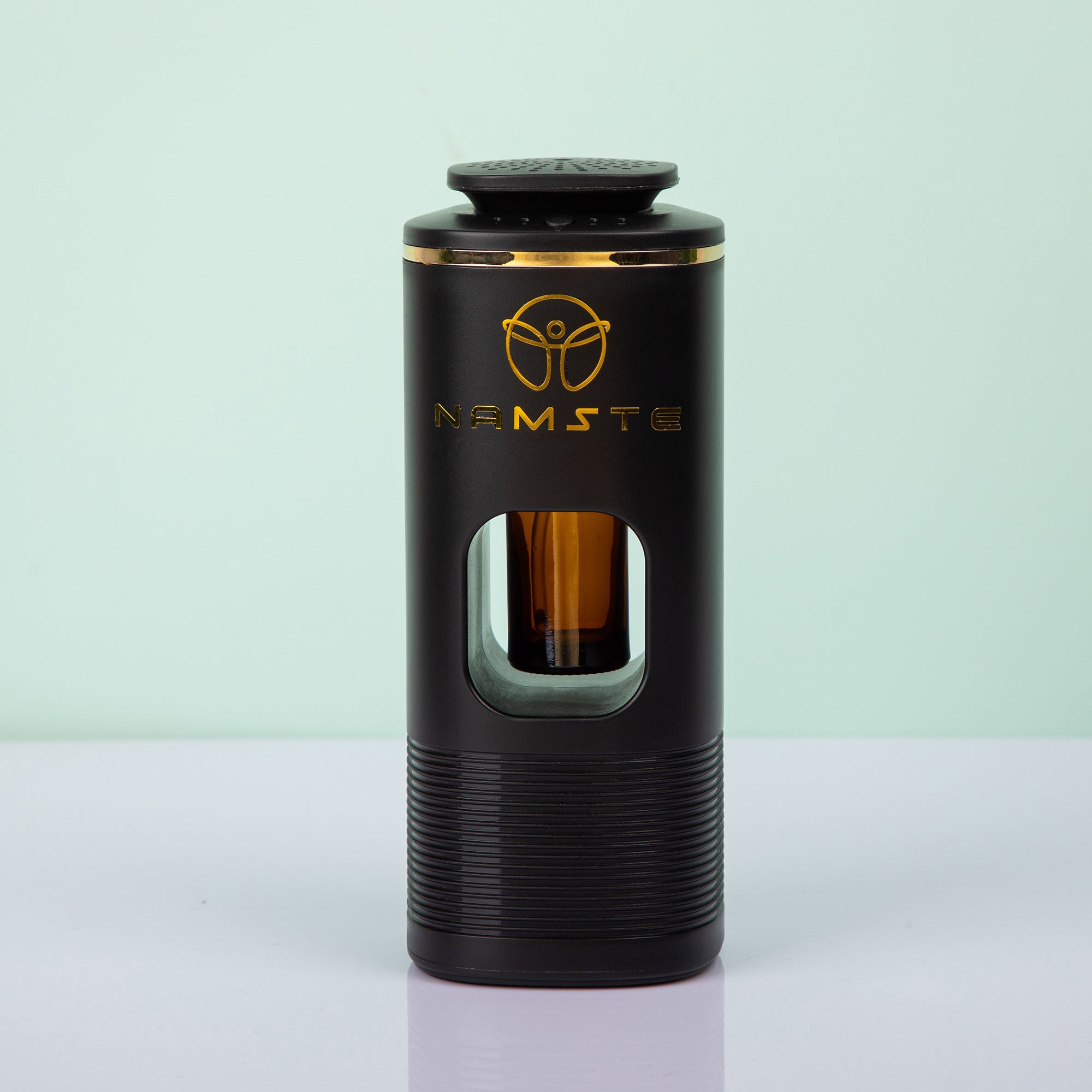 USB Aroma Diffuser – Bluetooth-Controlled Car & Home Diffuser, Silent Operation, Vibration-Activated, Portable