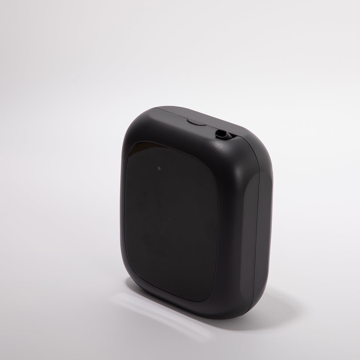 Minimalist Bluetooth Aroma Diffuser – Compact and Quiet, Efficient Fragrance for Small Spaces