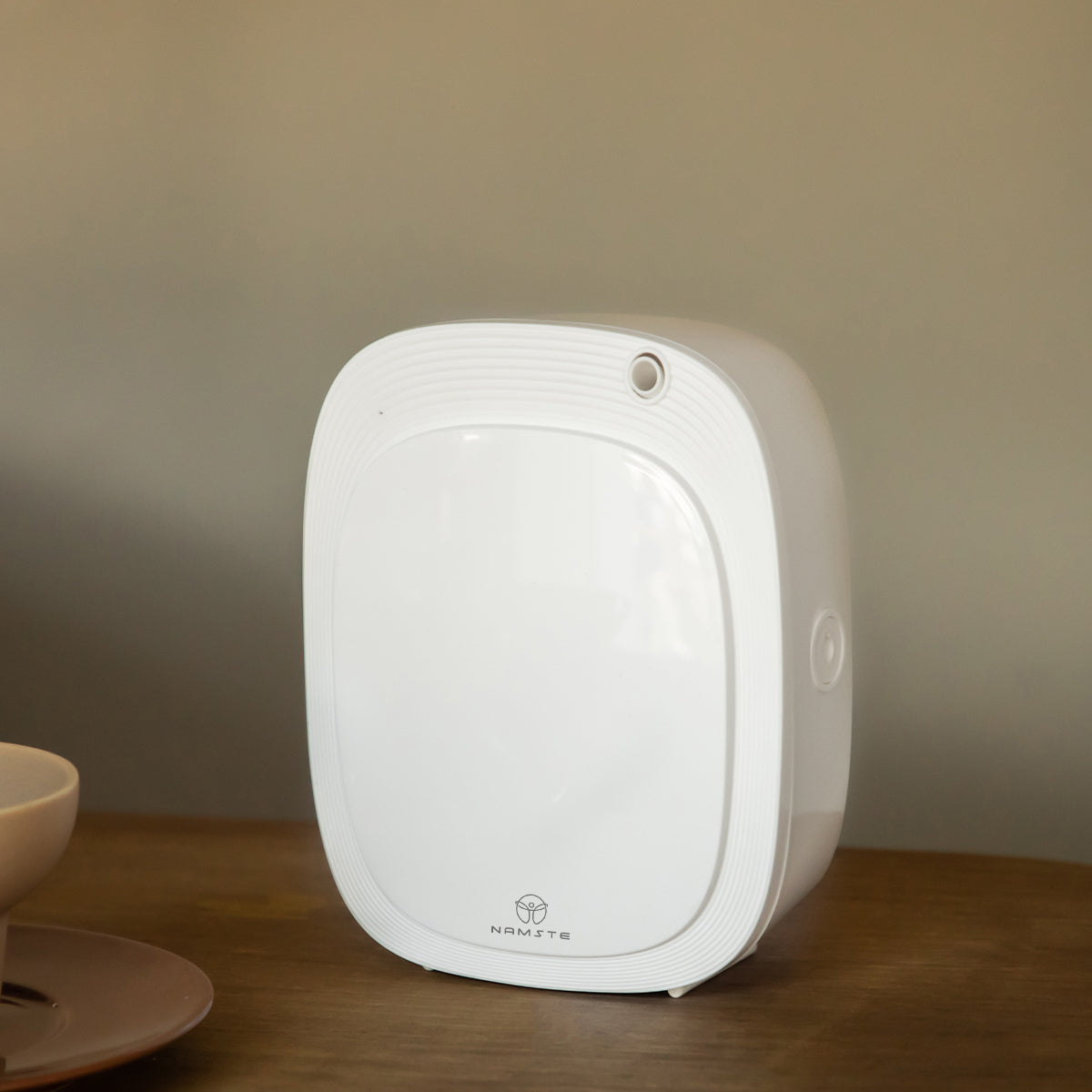 Silent Essential Oil Diffuser – Compact Aroma Diffuser for Home, Office & Small Spaces