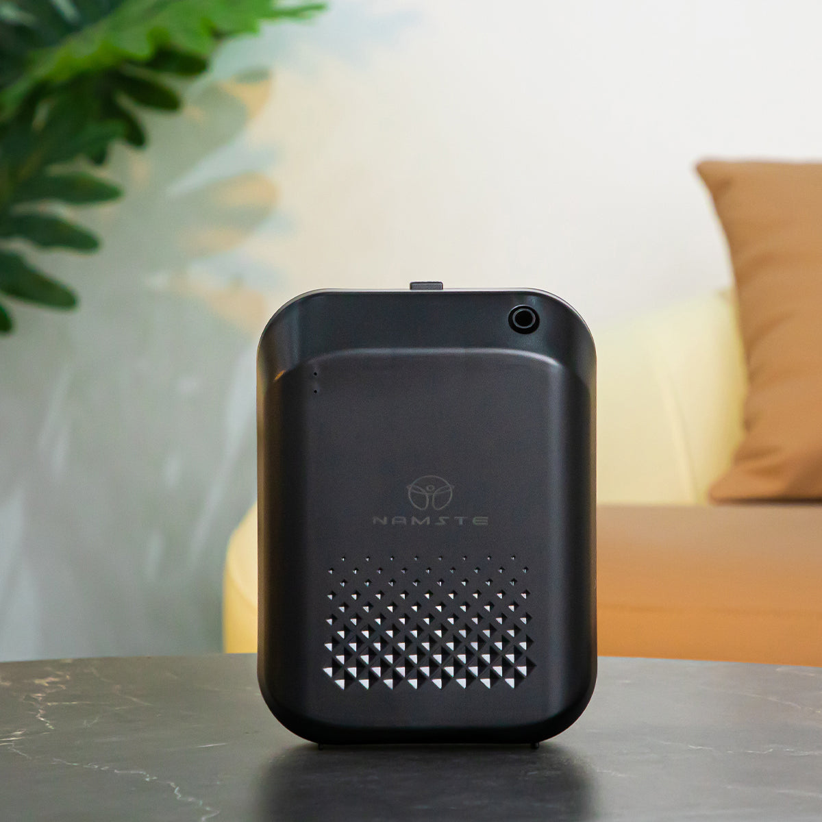 Bluetooth Aroma Diffuser – Bluetooth-Controlled, Quiet and Efficient for Small Spaces
