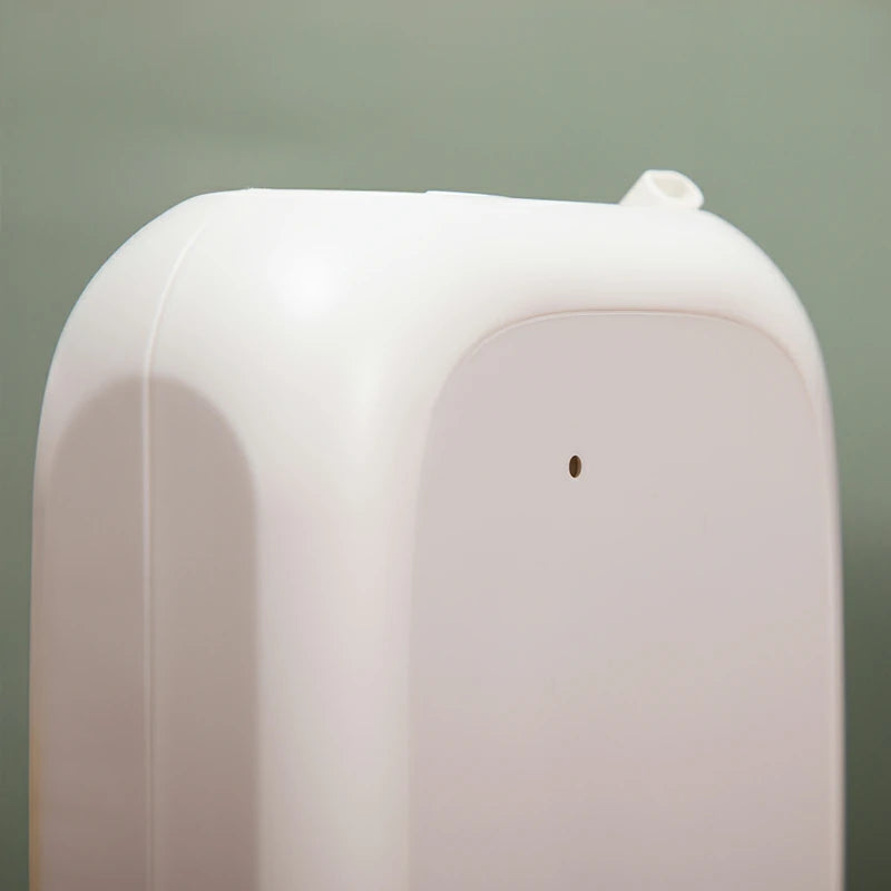 Minimalist Bluetooth Aroma Diffuser – Compact and Quiet, Efficient Fragrance for Small Spaces