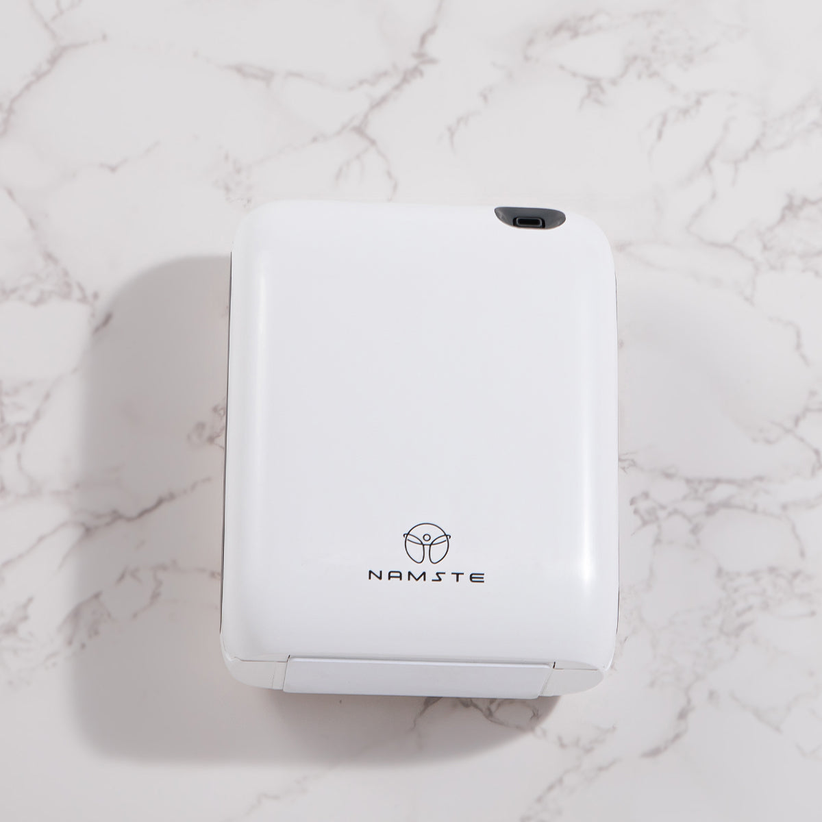 White Square Aroma Diffuser – Bluetooth-Controlled, Silent & Energy-Efficient for Small Rooms