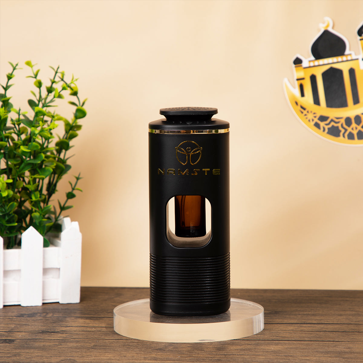USB Aroma Diffuser – Bluetooth-Controlled Car & Home Diffuser, Silent Operation, Vibration-Activated, Portable