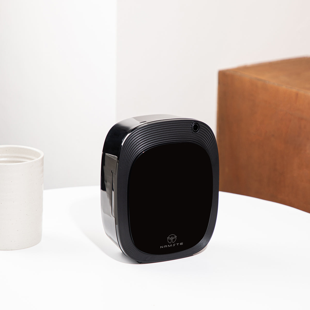 Silent Essential Oil Diffuser – Compact Aroma Diffuser for Home, Office & Small Spaces (In Stock)