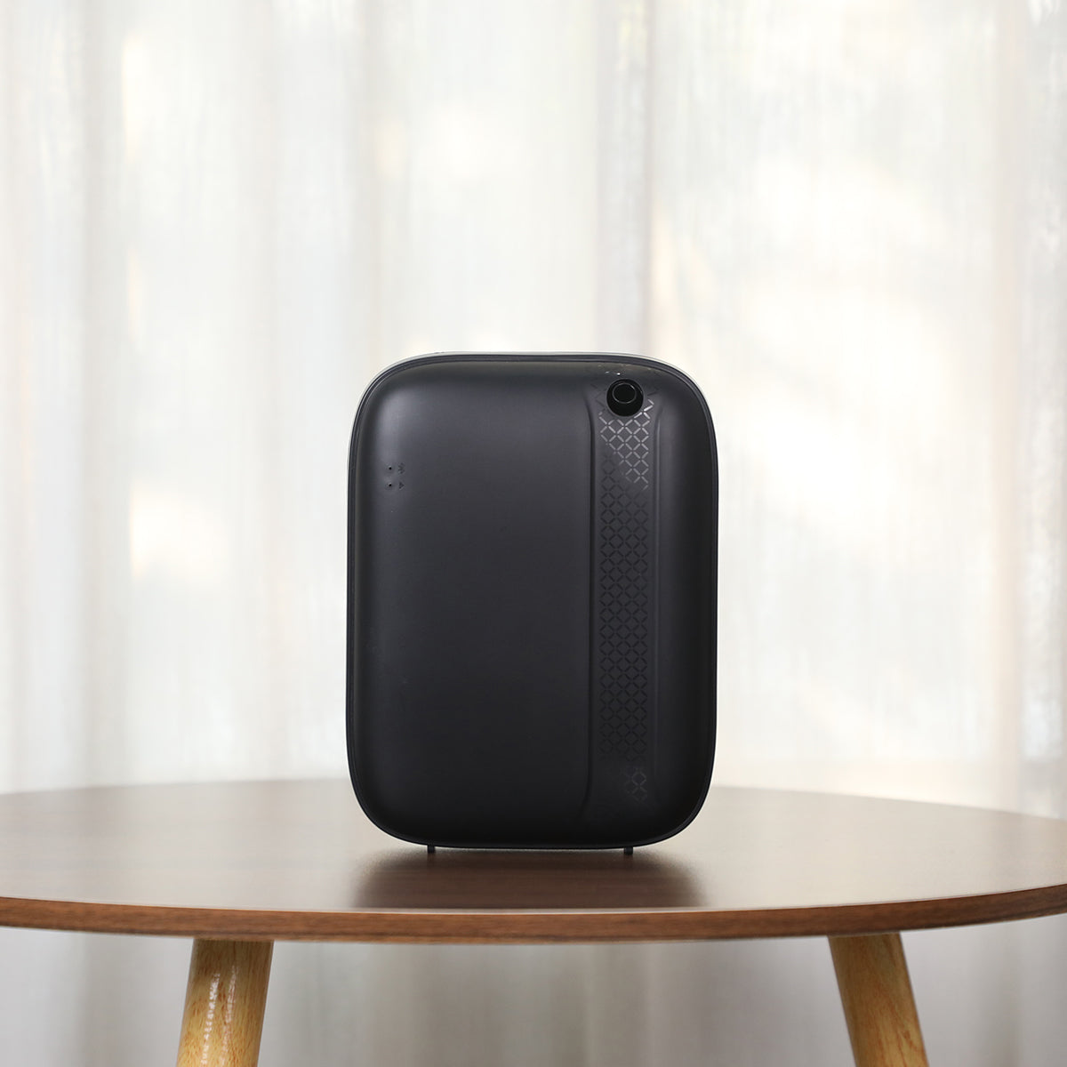 Compact Aroma Diffuser – Bluetooth & Button Control, 400ml, Quiet Operation, Wall-Mounted or Freestanding