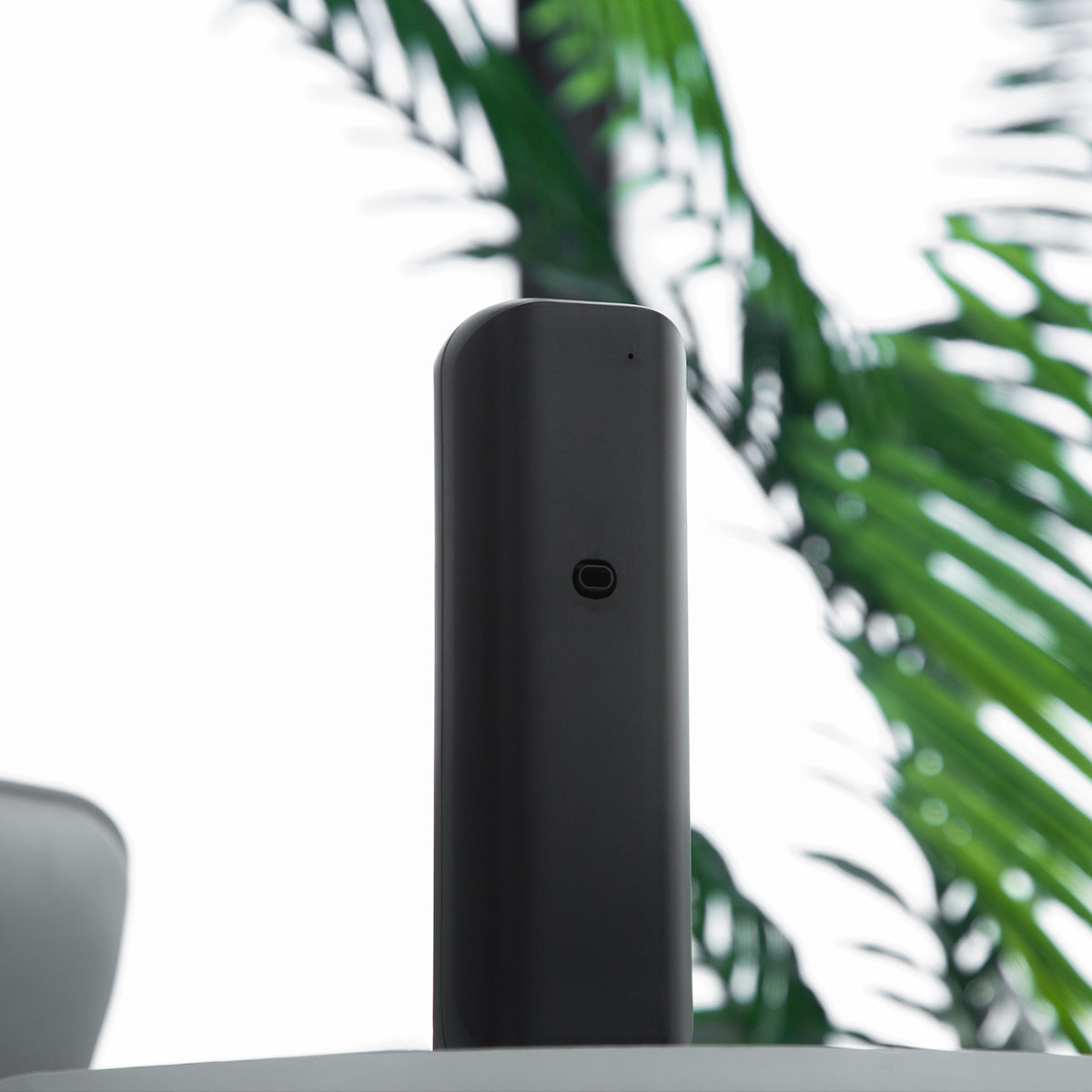Small cylindrical Aroma Diffuser – Bluetooth-Controlled, Quiet Operation for Small Rooms