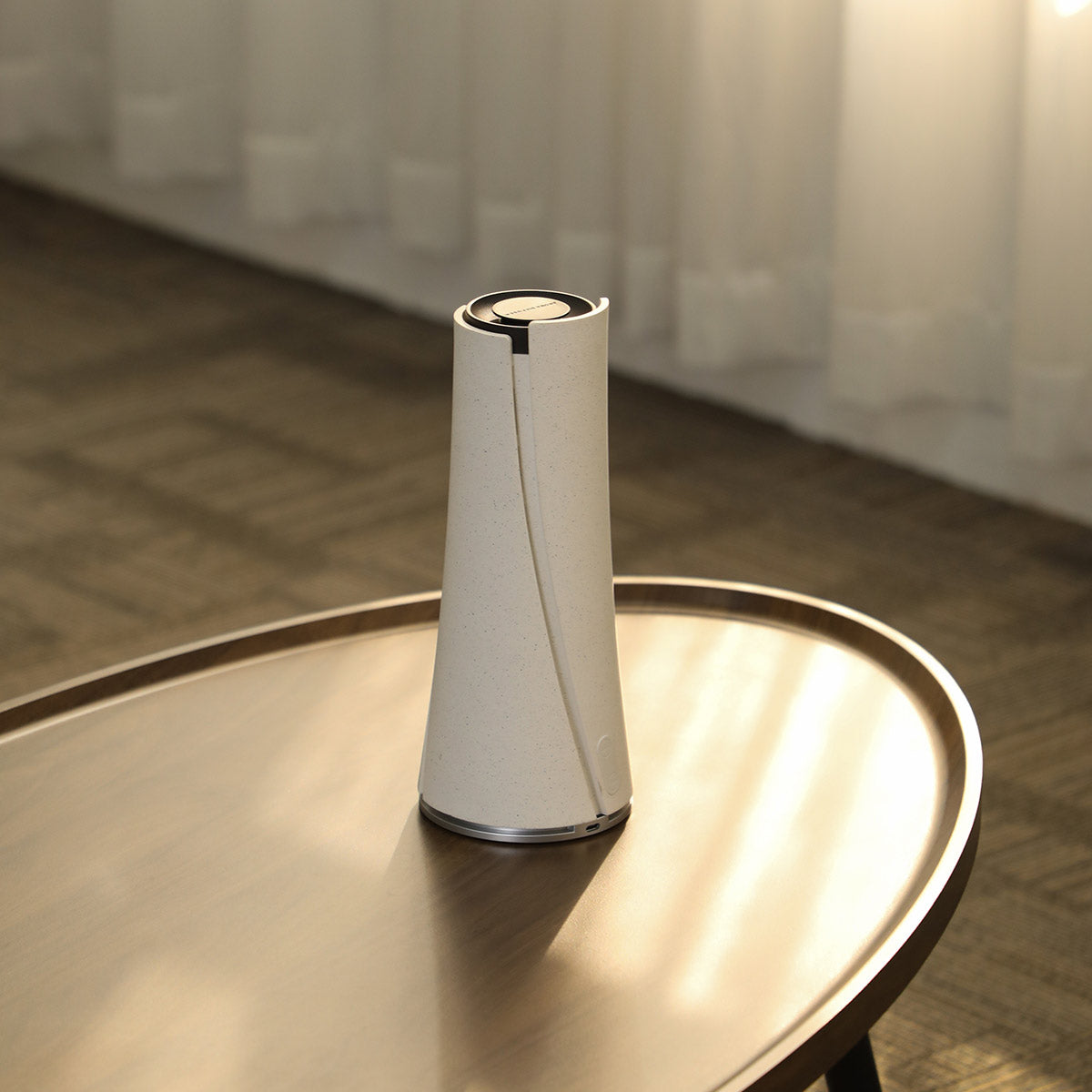Cone-Shaped Aroma Diffuser – Bluetooth & WiFi Controlled, Stylish Design, Quiet Operation