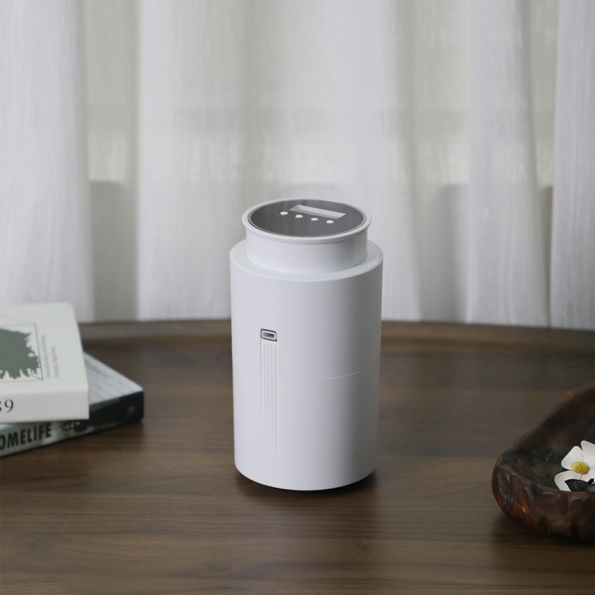 Modern Cylindrical Aroma Diffuser for Small Spaces