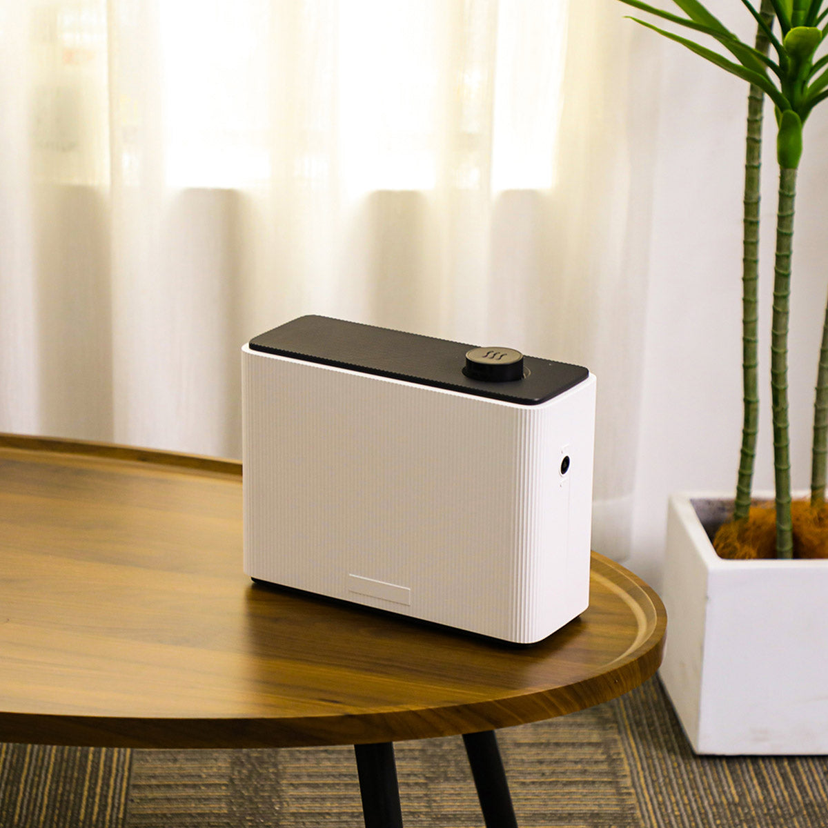 Smart Aroma Diffuser – Bluetooth & WiFi Controlled, Square Design, Quiet Operation for Large Spaces