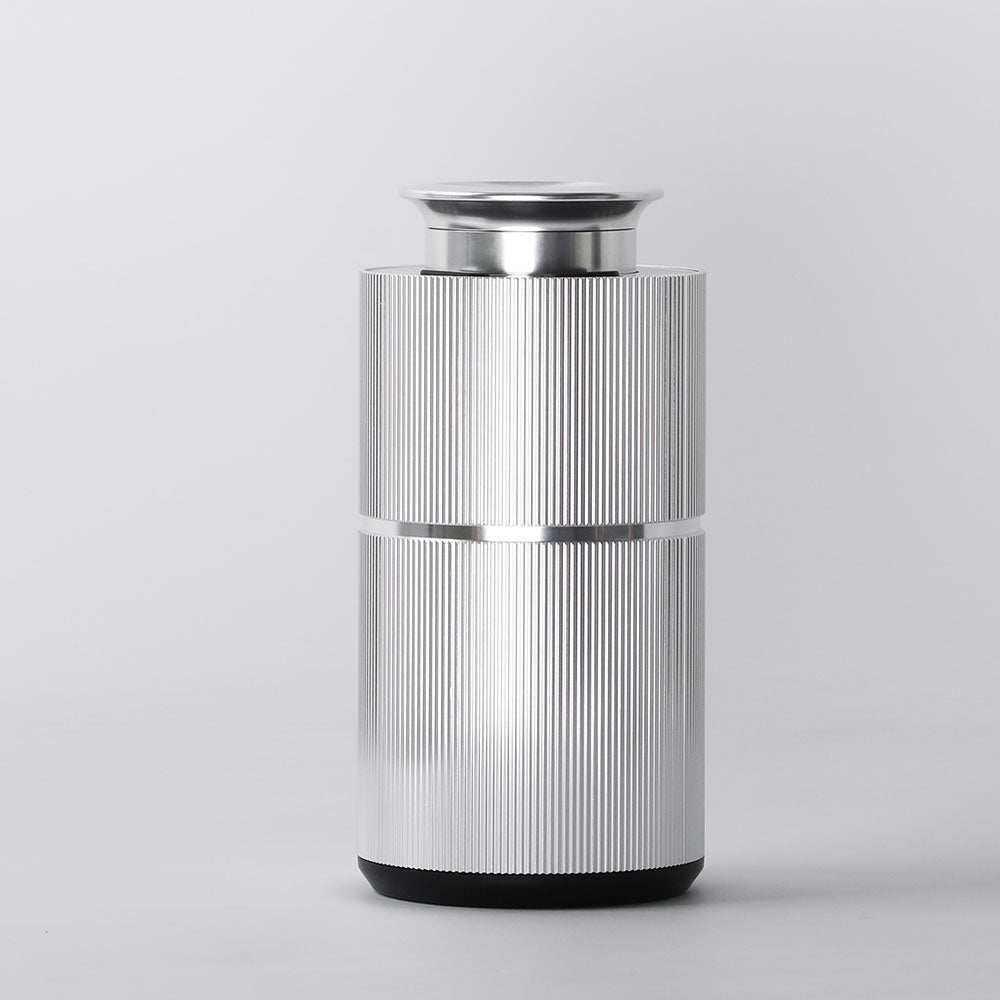 Sleek Cylindrical Aroma Diffuser – USB Rechargeable, Quiet & Energy-Efficient Diffuser for Cars & Small Spaces